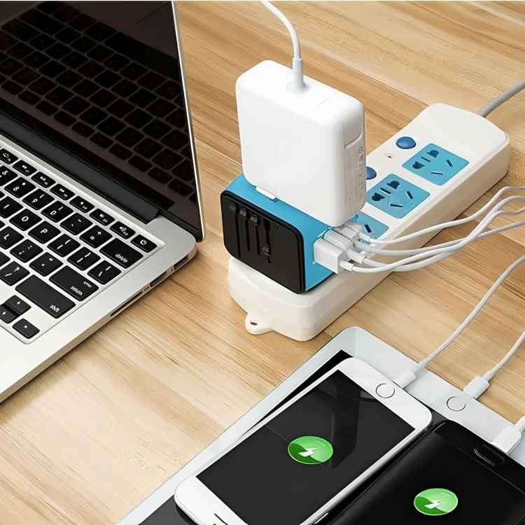 Universal TravelCube Adapter